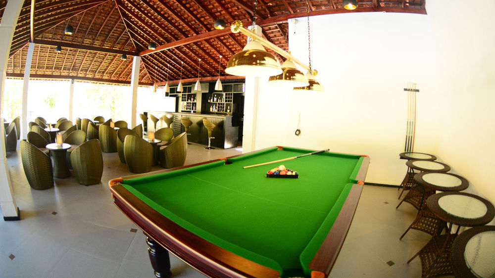 The Covanro Airport Hotel - Katunayake Gampaha Extérieur photo